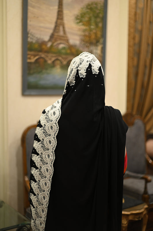 Black and white embroidered chaddar