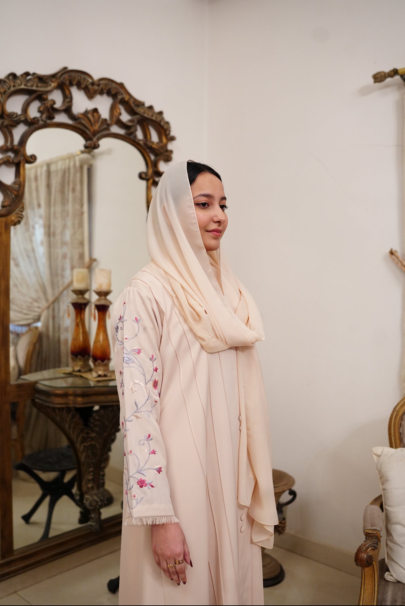 Off white noor abaya