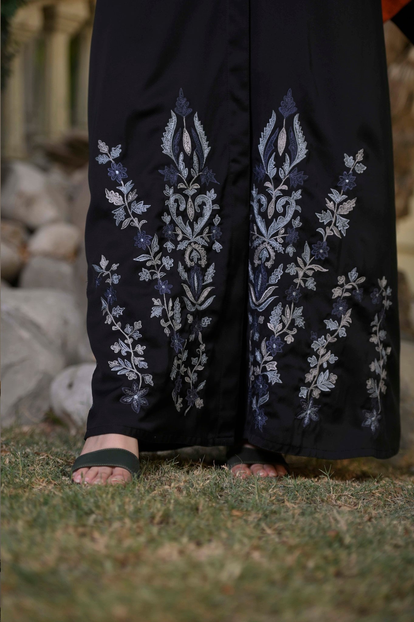 Black Embroidered Abaya
