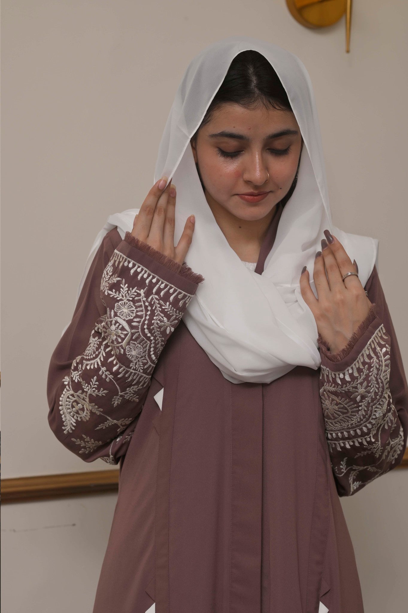 Kashmiri Pink Abaya
