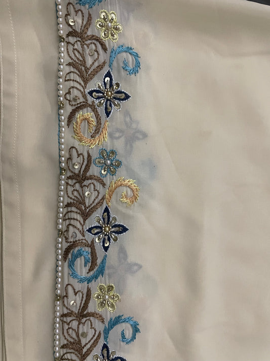 Hand embroidered chaddar